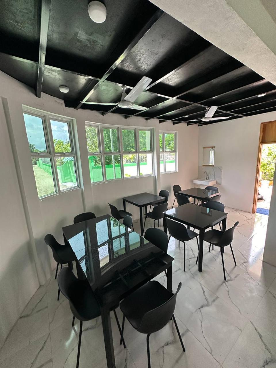 The Happiness Sun Suites Fodhdhoo 외부 사진